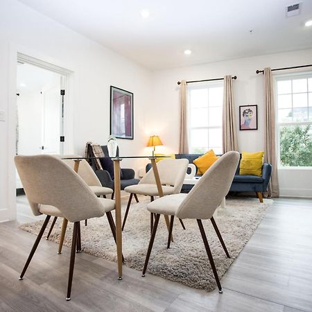 It'S A Corner Unit With Cool City Skyline Views! Washington Exteriér fotografie
