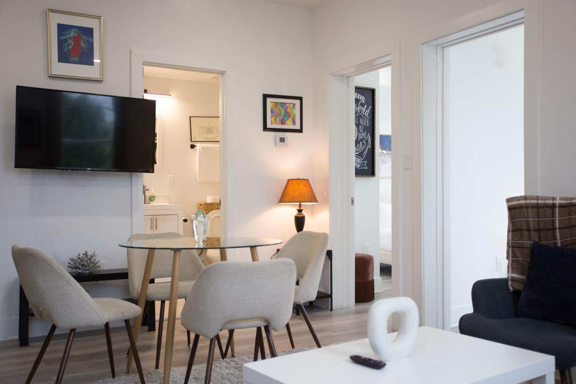 It'S A Corner Unit With Cool City Skyline Views! Washington Exteriér fotografie